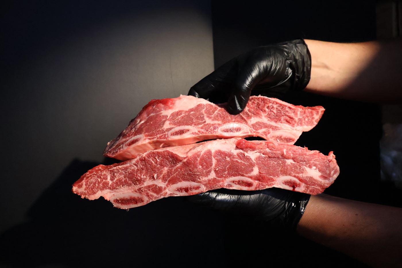 Beef ribs at the Vitoria counter